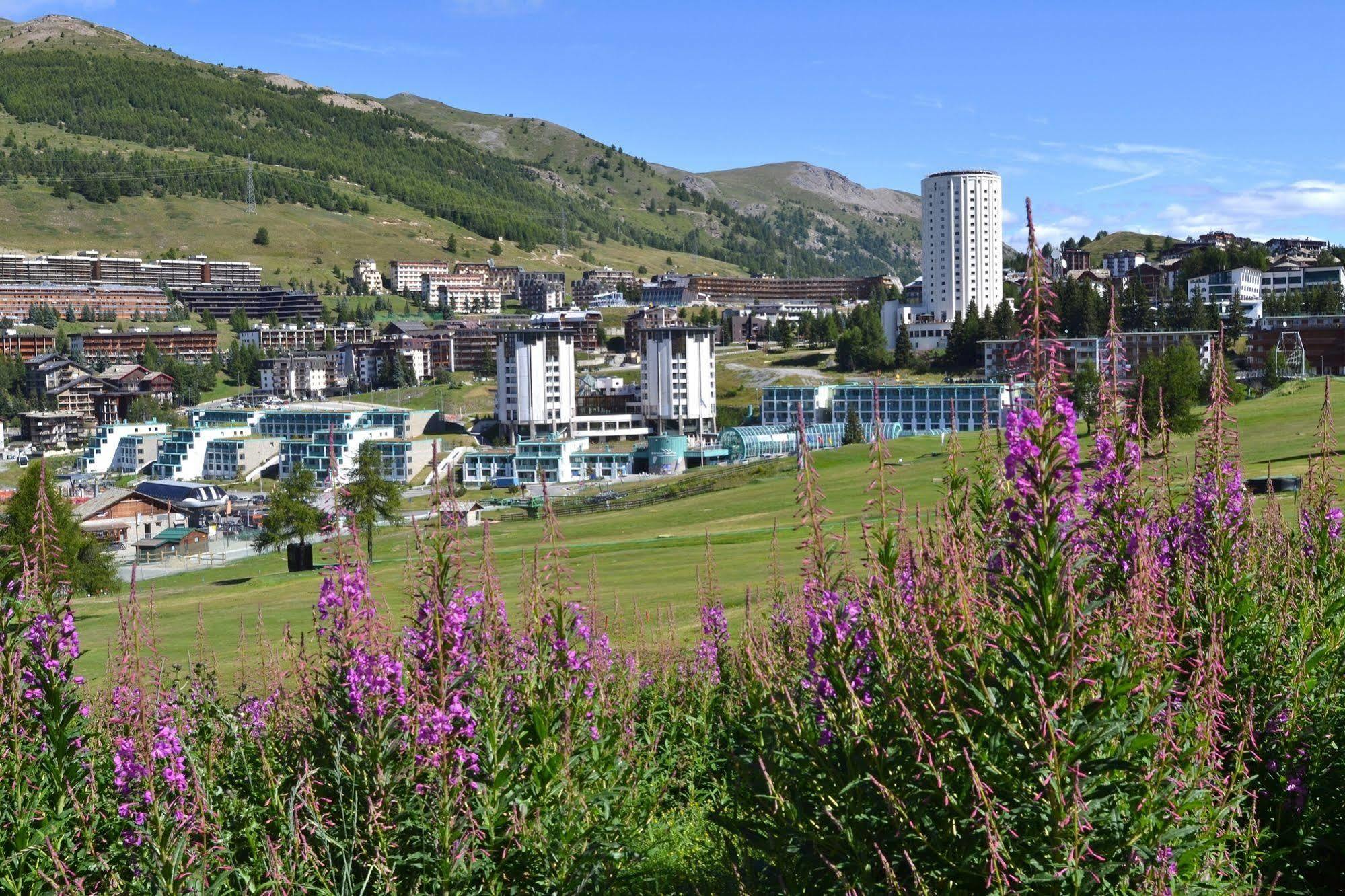 Olimpic Village Th Sestriere Apartments ภายนอก รูปภาพ