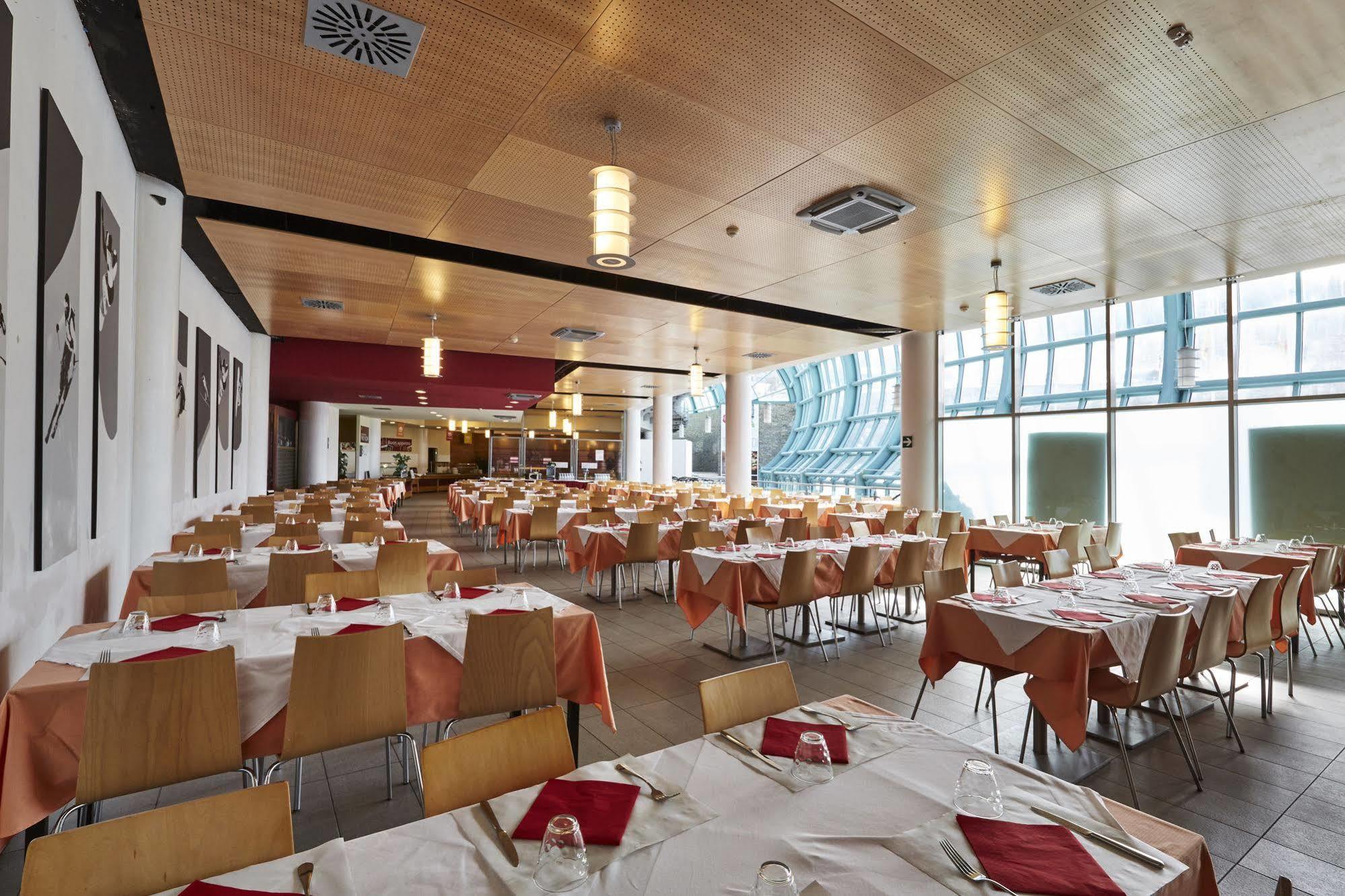 Olimpic Village Th Sestriere Apartments ภายนอก รูปภาพ